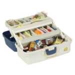 Bild på Plano Two-Tray Tackle Box Blue Metallic/White